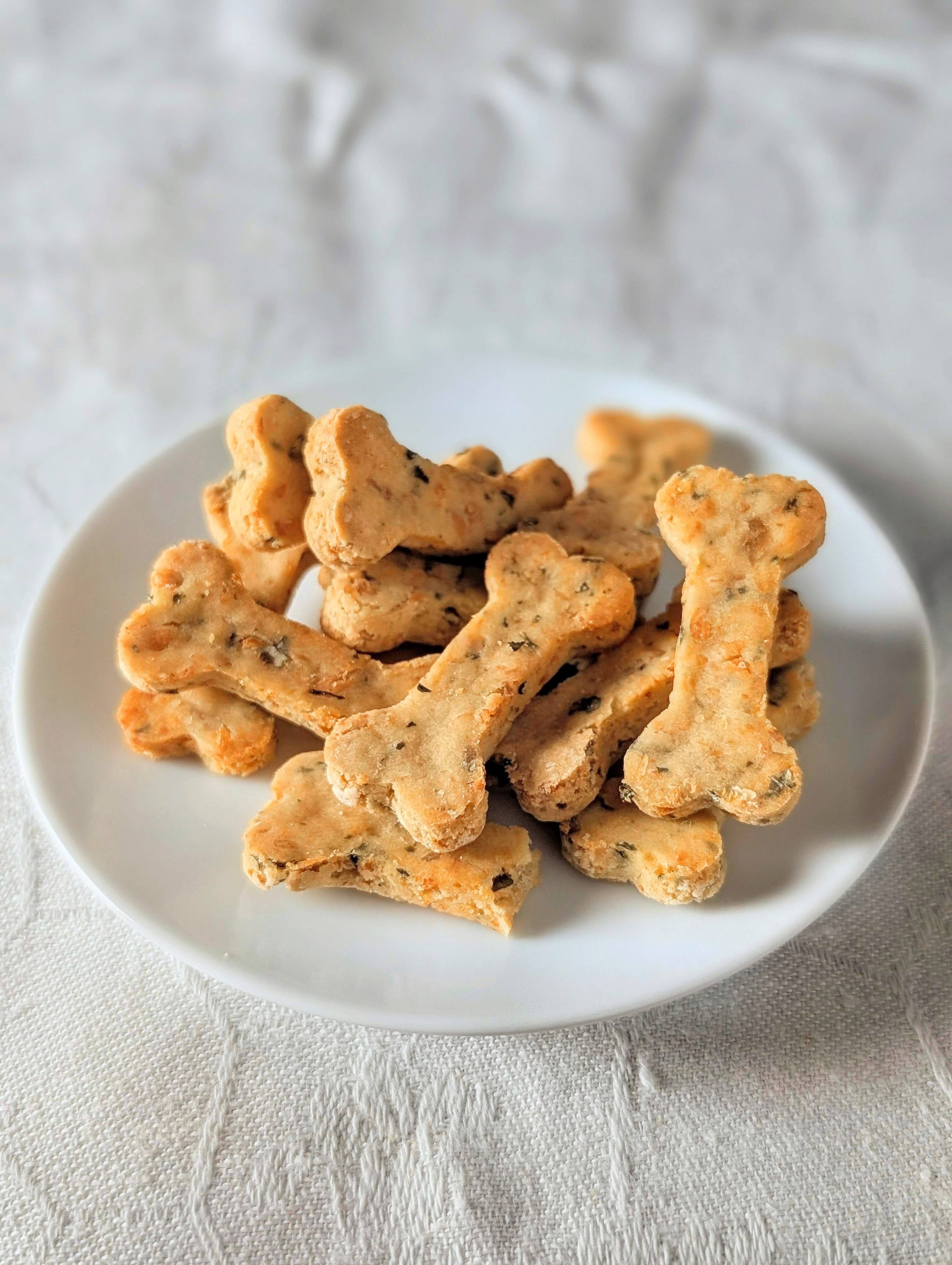 Biscuit au saumon, estragon & pomme de terre