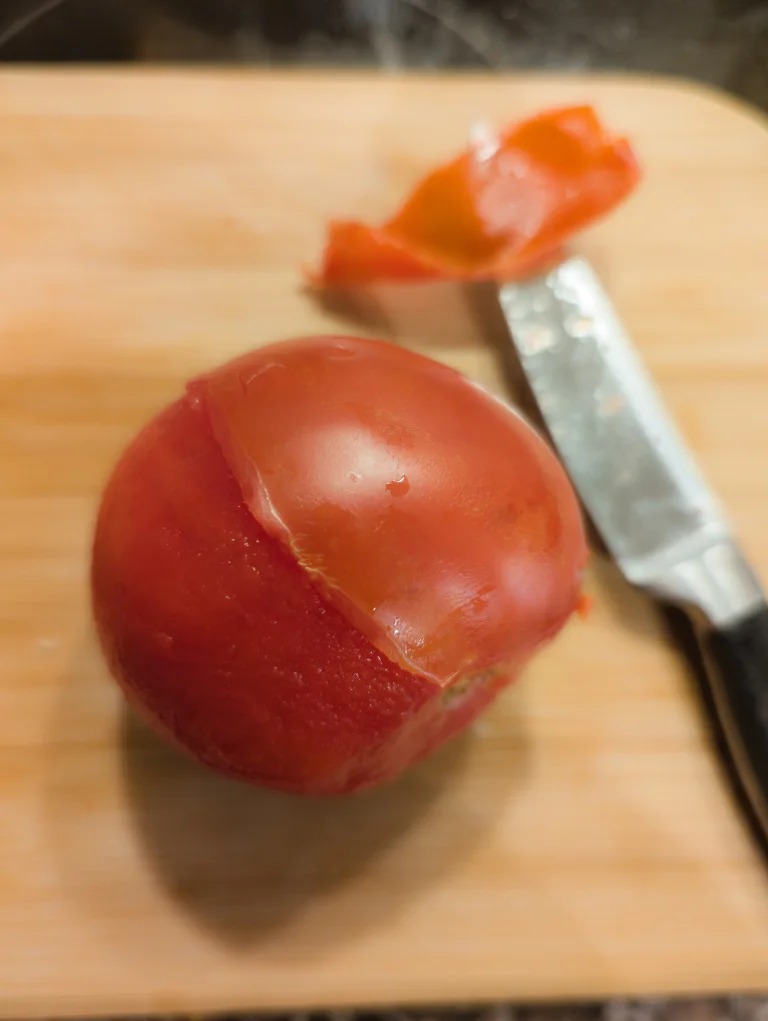 Vue d'une tomate mondée