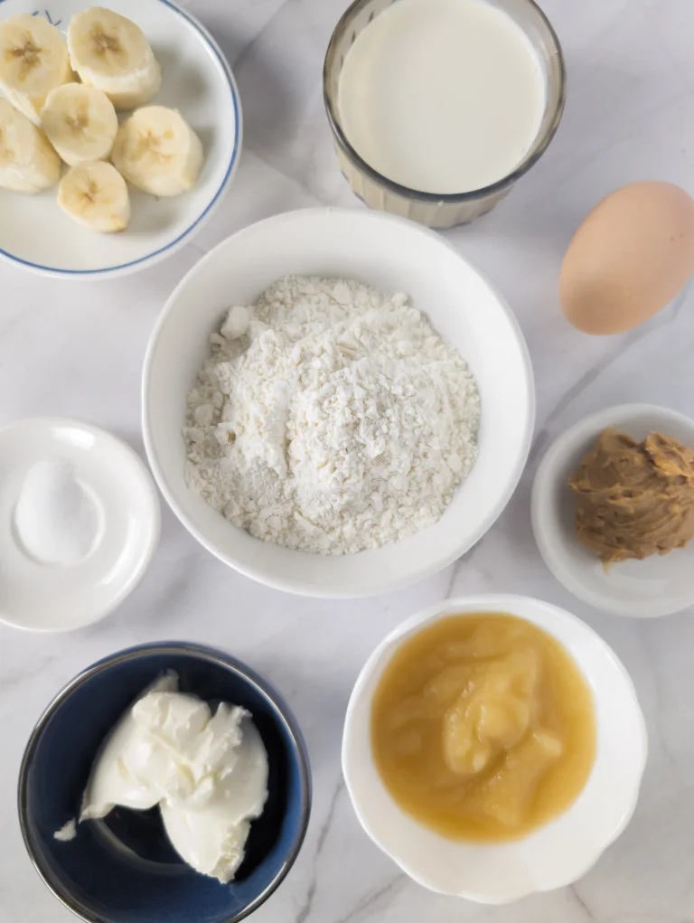 Ingrédients de la recette de cupcake pour chien pomme-banane-cacahuète