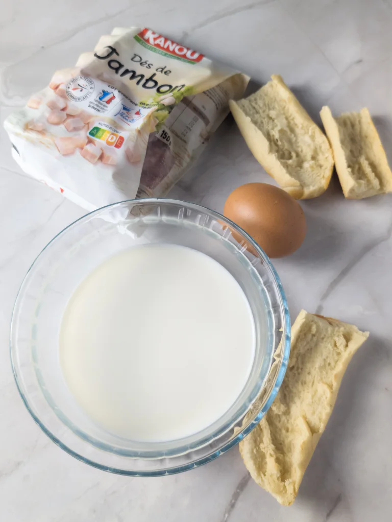 Présentation des ingrédients de la recette de pudding