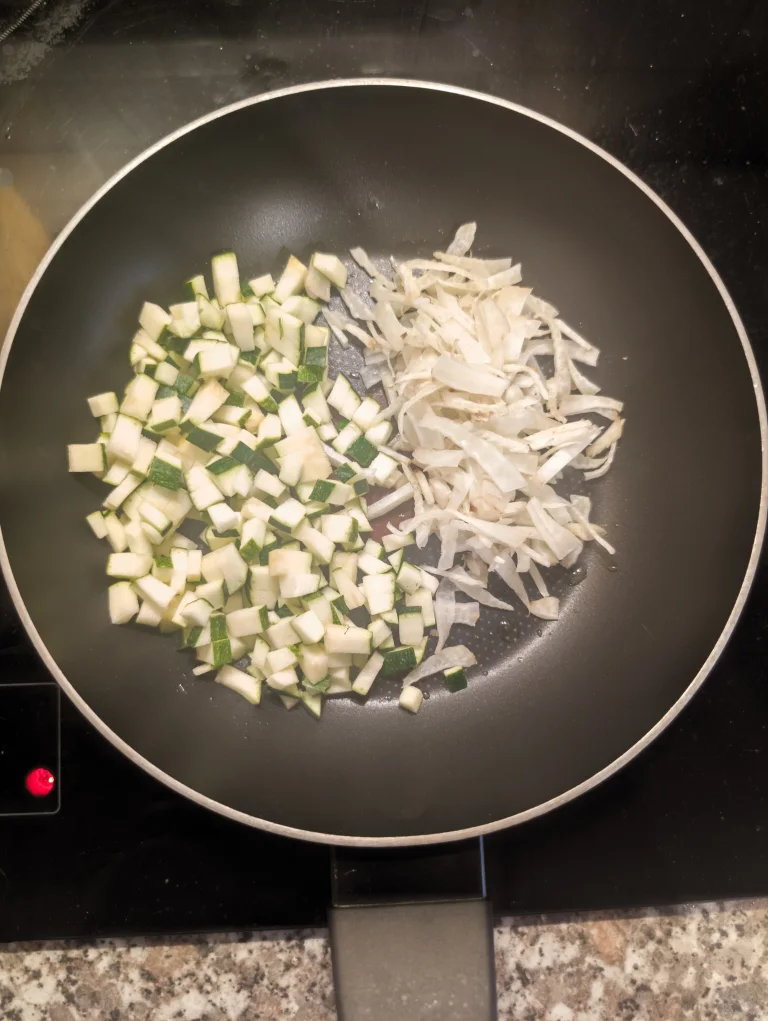Légumes en cuisson à la poêle
