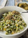 Topping au poisson : assaisonnement pour la nourriture du chien difficile
